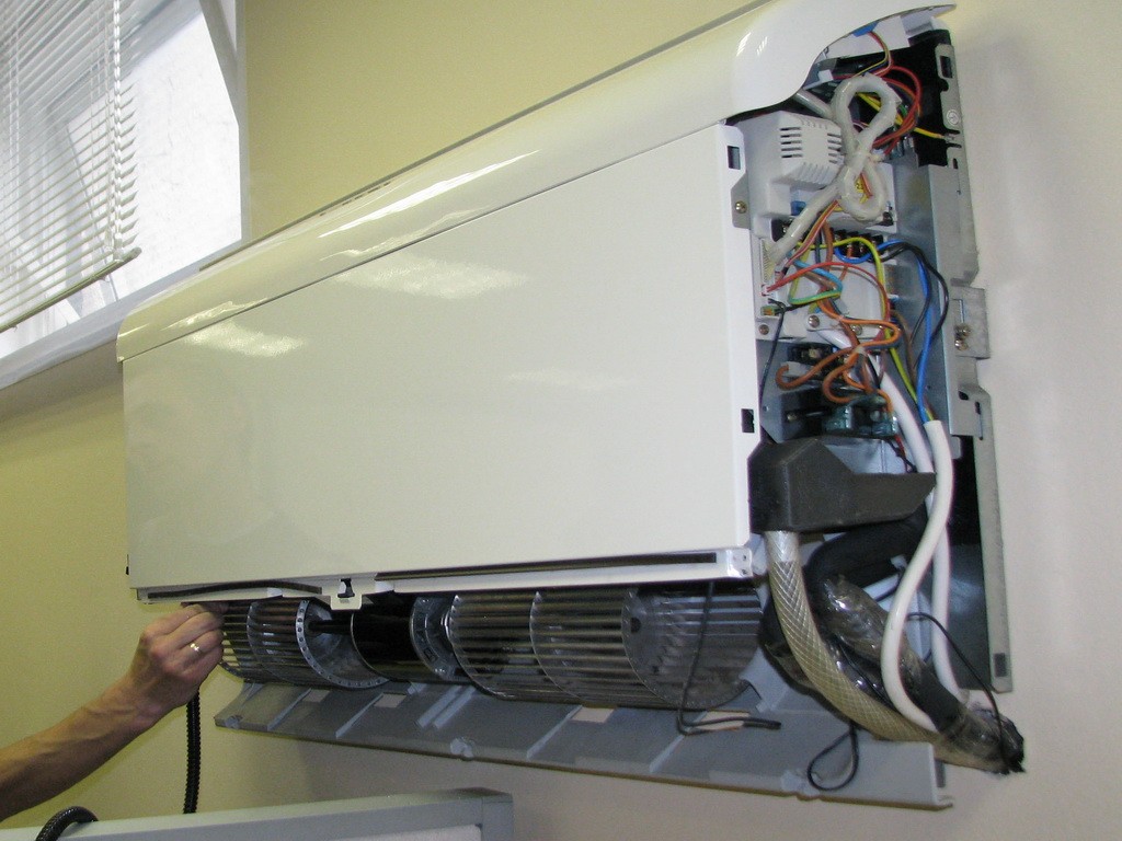 Air Conditioning Installation 1